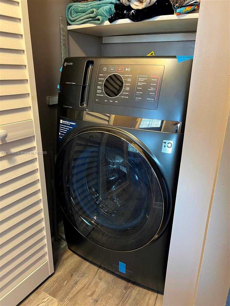 Imagen de Pequeño Objeto