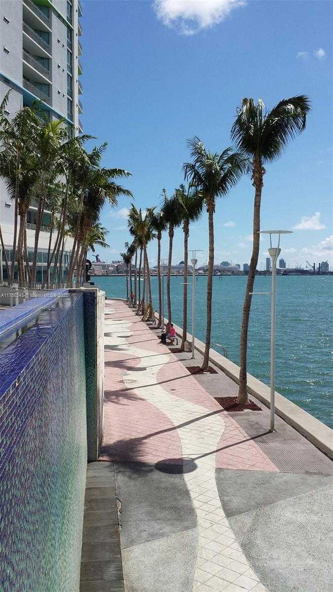 Small Image of 325 BISCAYNE BL #2220, Miami Number 27
