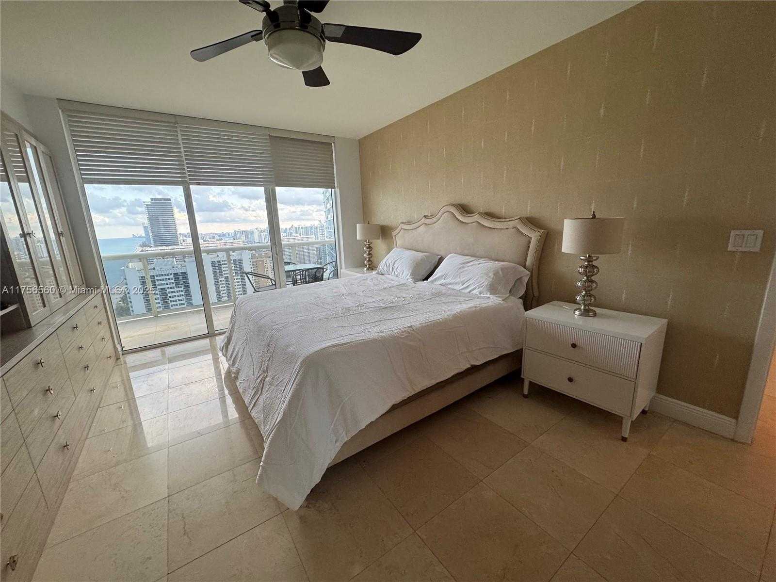 Small Image of 1830 SOUTH OCEAN DR #3003, Hallandale Beach Number 21