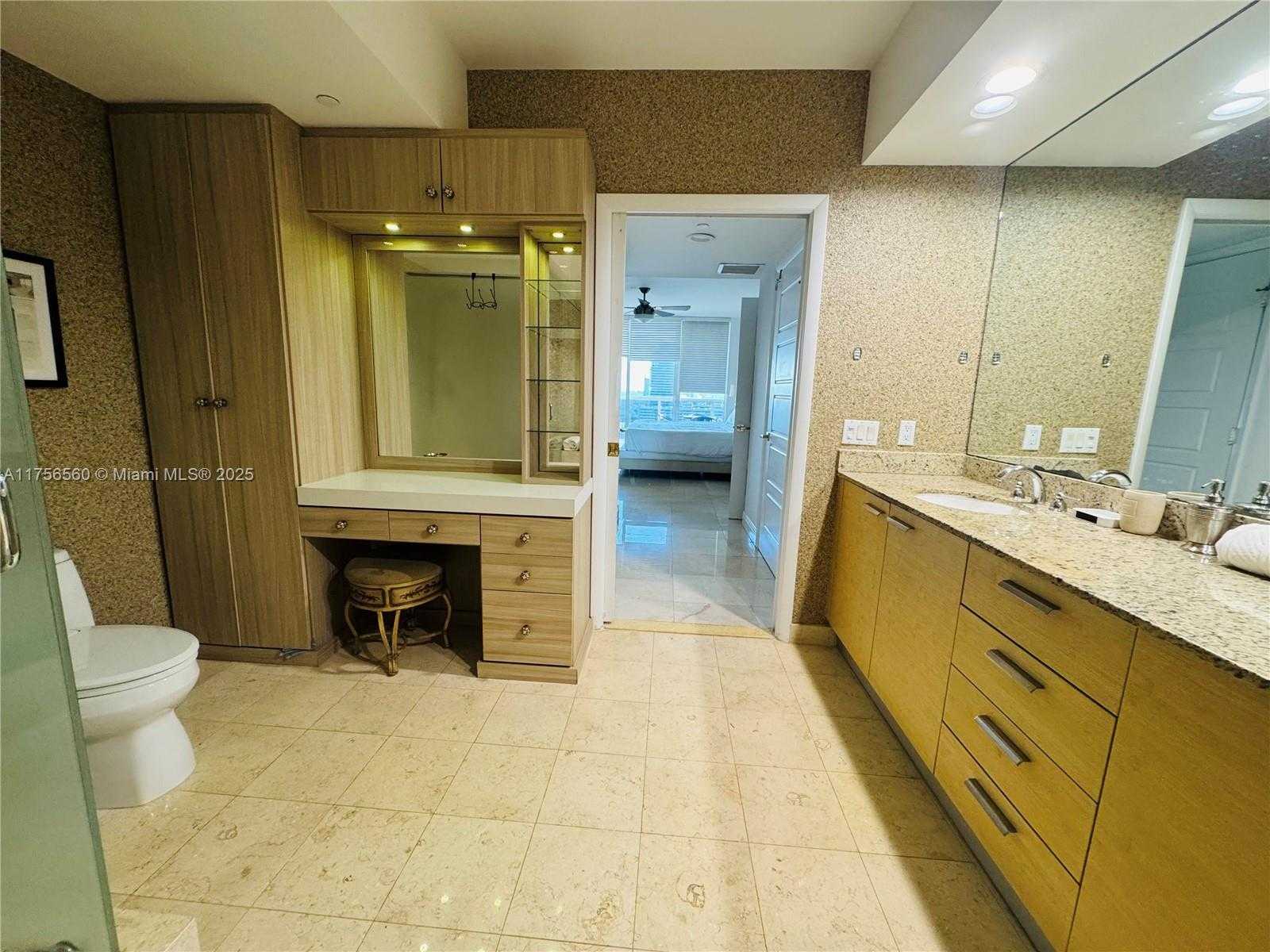 Small Image of 1830 SOUTH OCEAN DR #3003, Hallandale Beach Number 26
