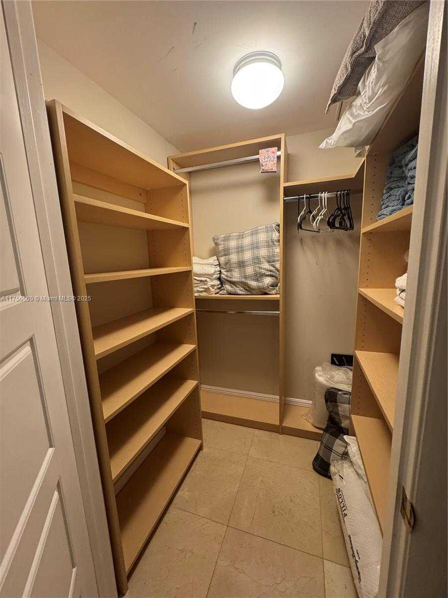 Small Image of 1830 SOUTH OCEAN DR #3003, Hallandale Beach Number 34