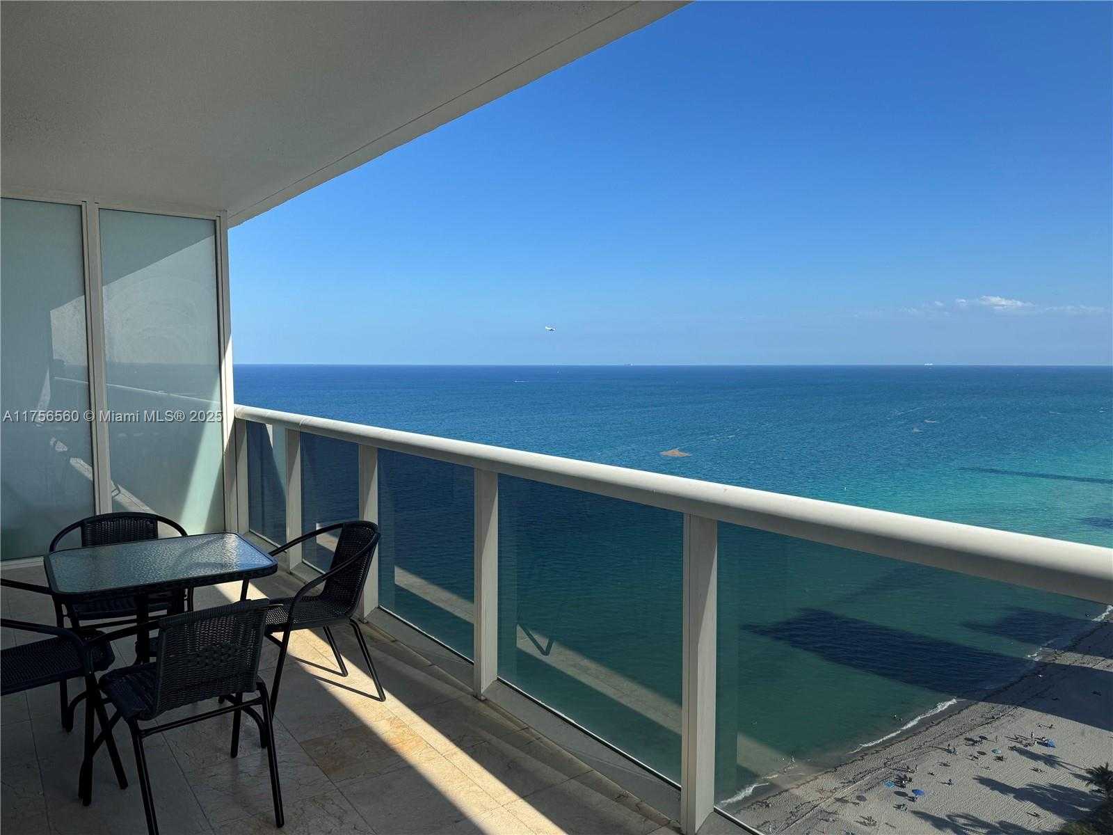 Small Image of 1830 SOUTH OCEAN DR #3003, Hallandale Beach Number 4