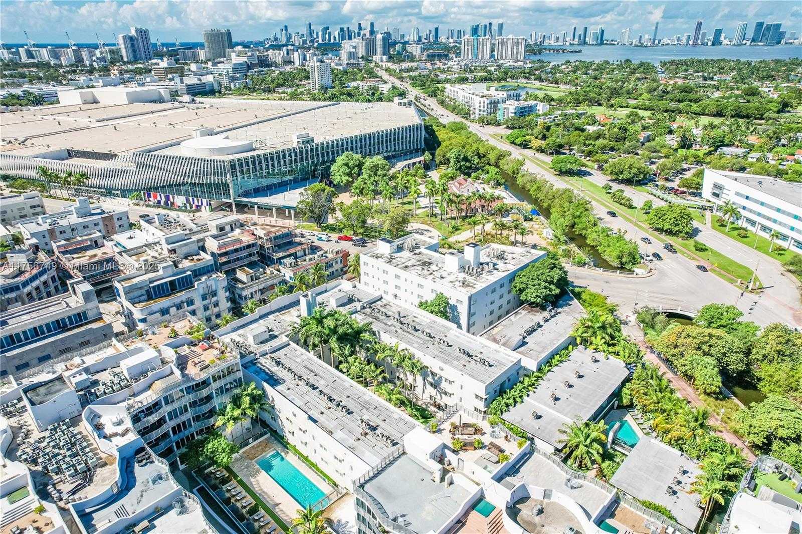 Small Image of 2100 PARK AVE #204, Miami Beach Number 25