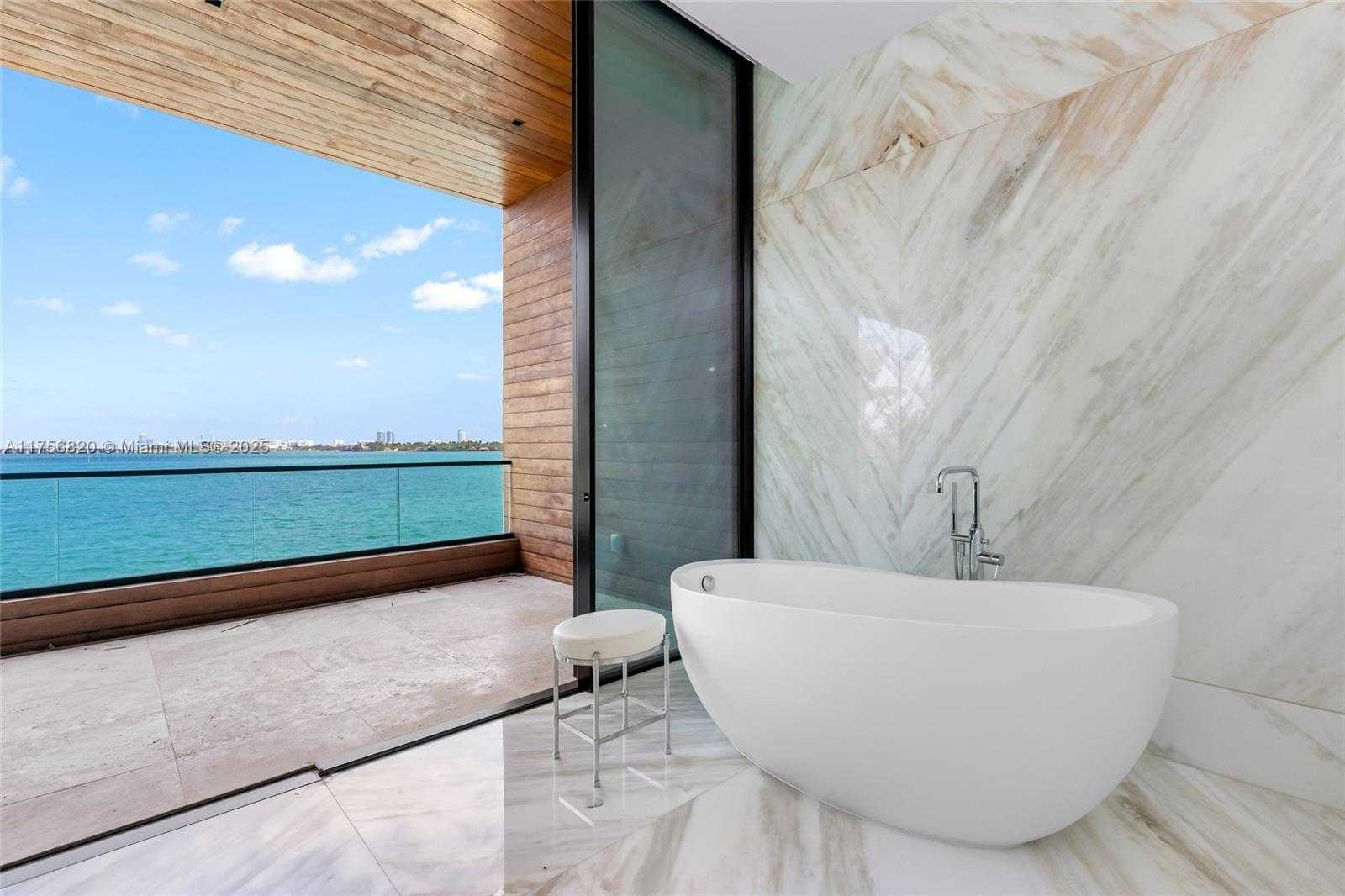 Small Image of 825 EAST DILIDO DR, Miami Beach Number 34