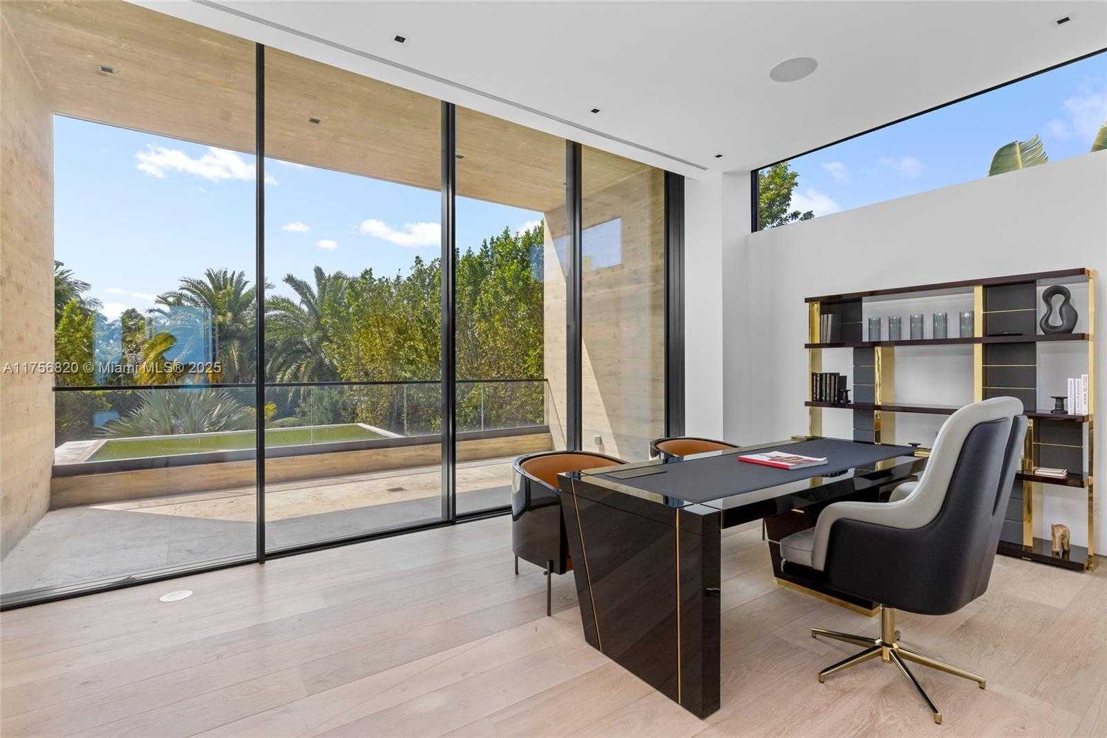 Small Image of 825 EAST DILIDO DR, Miami Beach Number 35