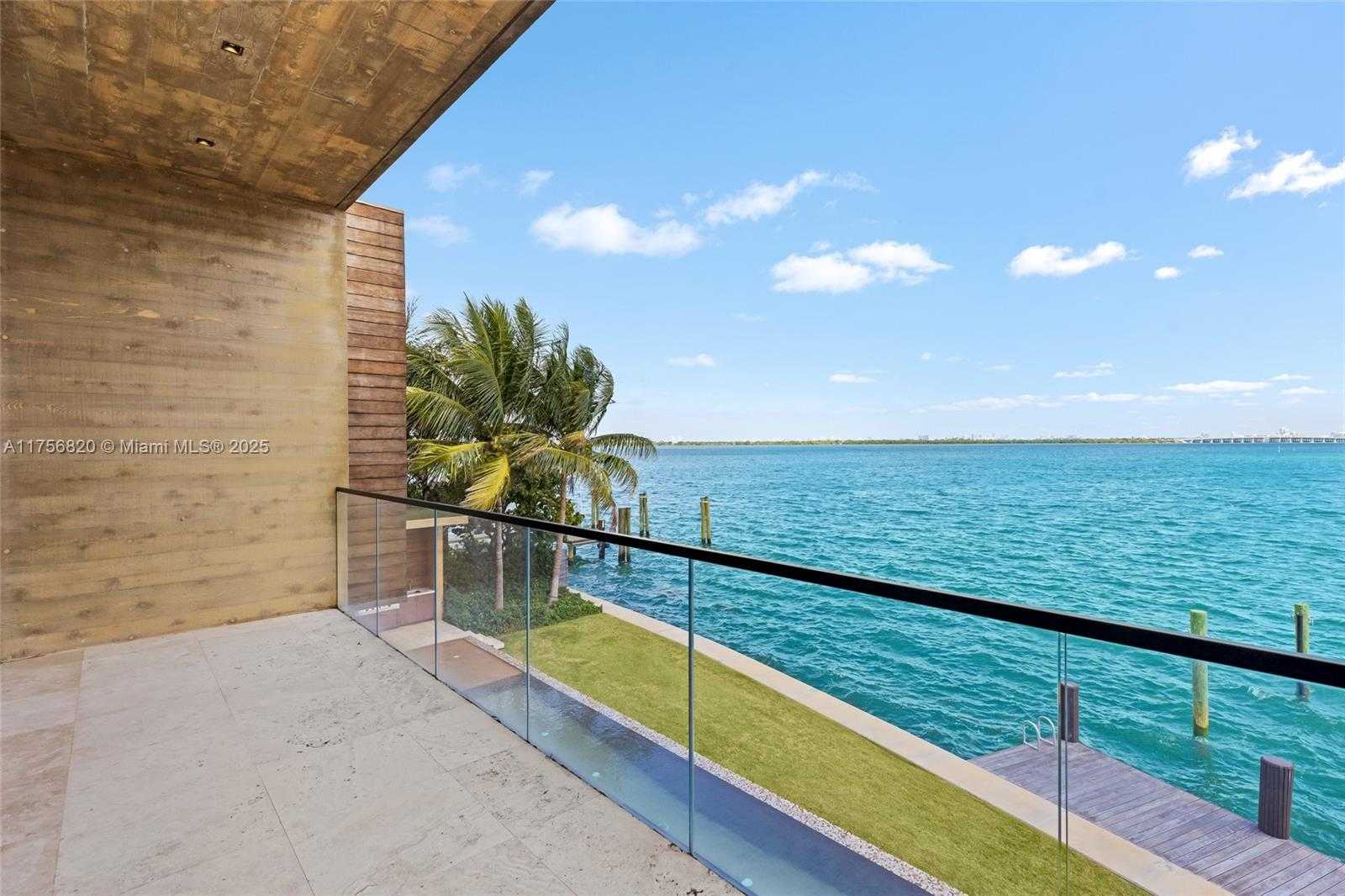 Small Image of 825 EAST DILIDO DR, Miami Beach Number 41