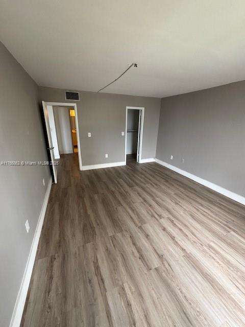 Small Image of 7928 WEST DR #304, North Bay Village Number 14