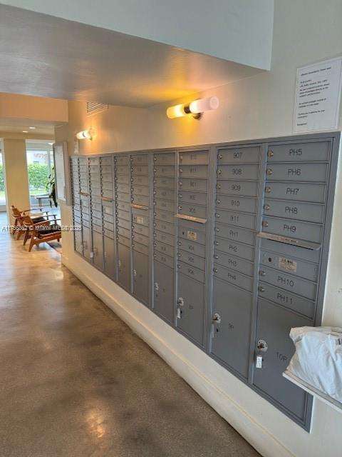 Small Image of 7928 WEST DR #304, North Bay Village Number 5
