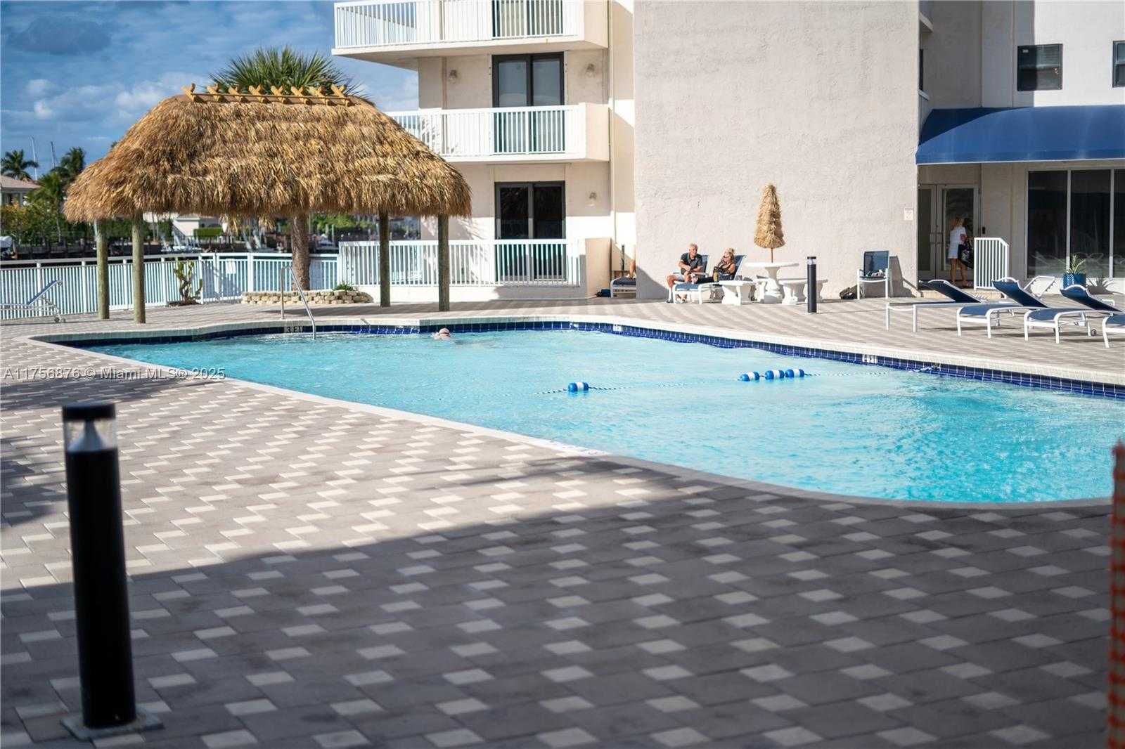 Small Image of 1600 SOUTH OCEAN DR #8I, Hollywood Number 31