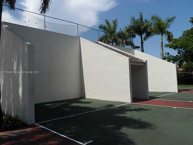Small Image of 18236 MEDITERRANEAN BLVD #1207, Hialeah Number 14