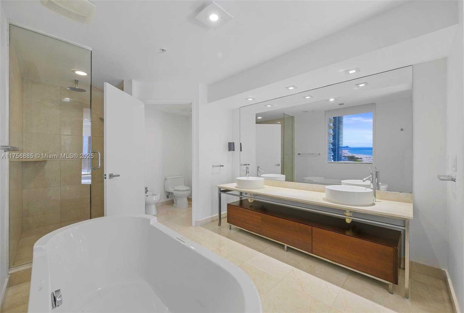 Small Image of 16275 COLLINS AVE #1901, Sunny Isles Beach Number 15