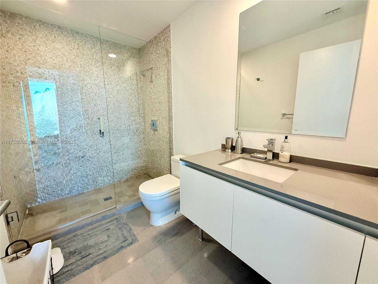 Small Image of 88 SOUTH WEST 7TH #1705, Miami Number 29