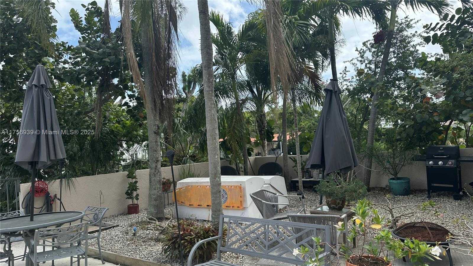 Small Image of 5201 ORDUNA DR #16, Coral Gables Number 10