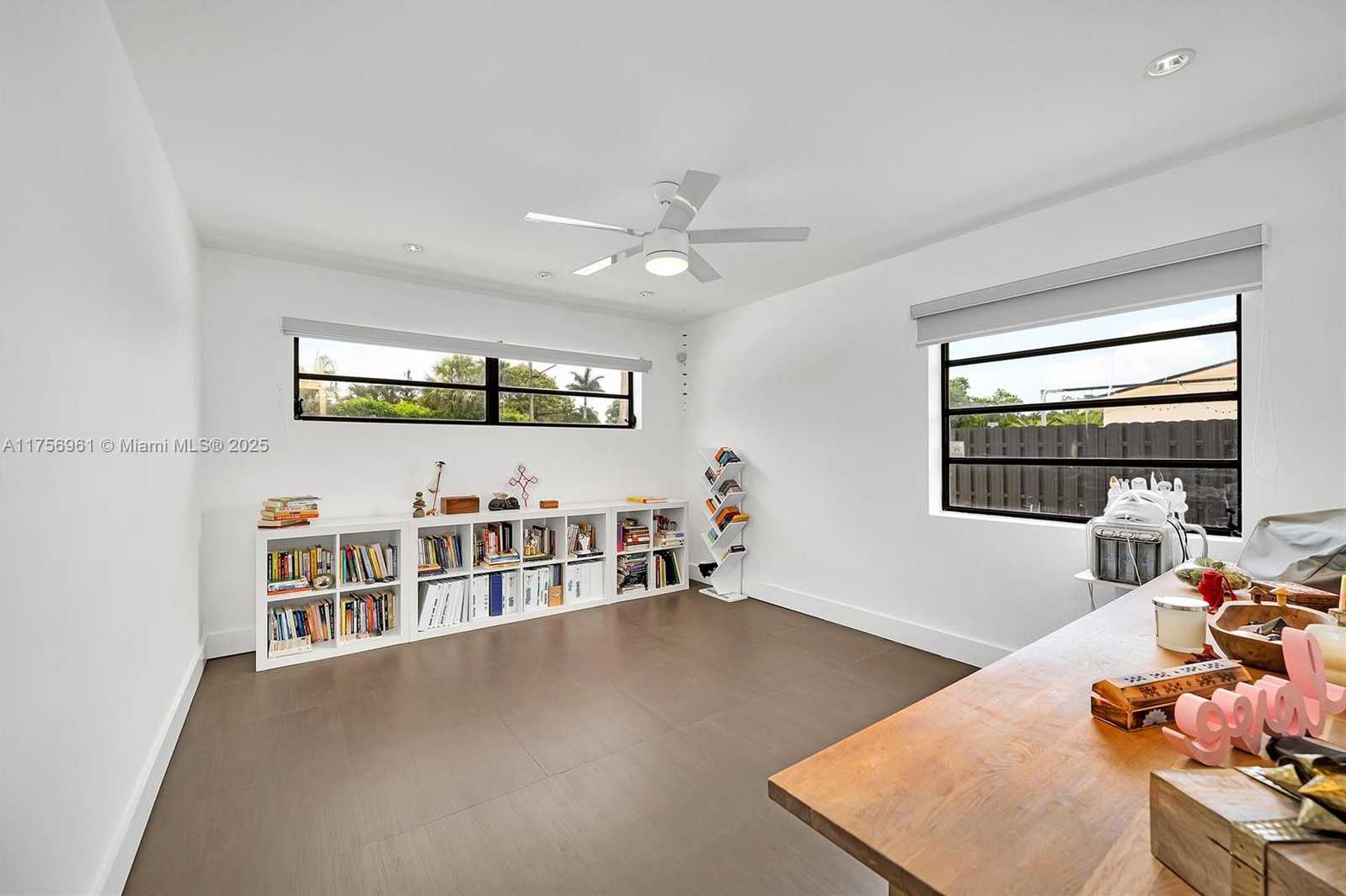 Small Image of 2120 NORTH EAST 204TH ST, Miami Number 24