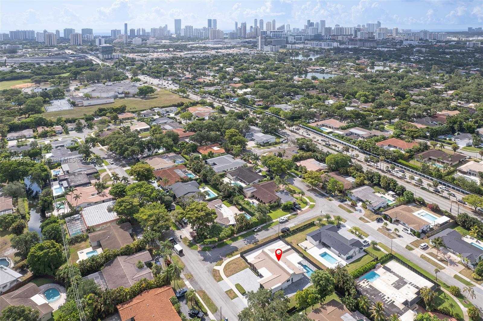 Small Image of 2120 NORTH EAST 204TH ST, Miami Number 50