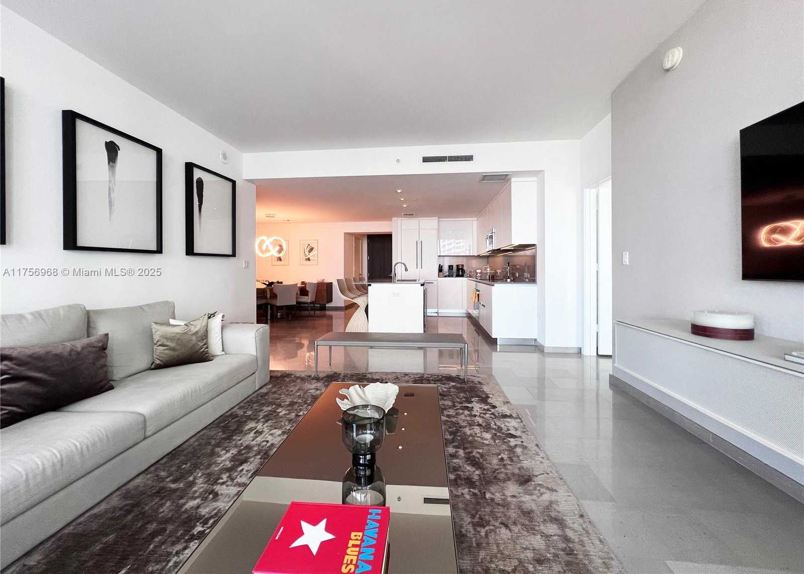 Small Image of 68 SOUTH EAST 6TH ST #1003, Miami Number 11