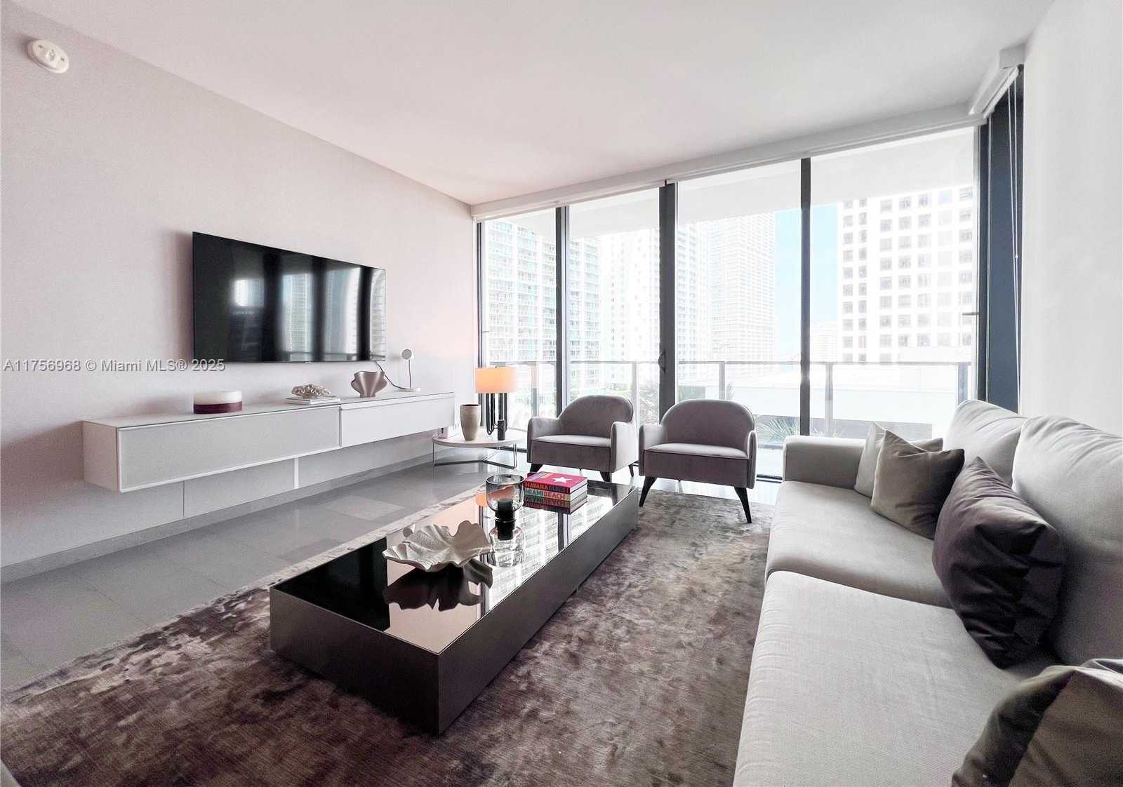 Small Image of 68 SOUTH EAST 6TH ST #1003, Miami Number 12