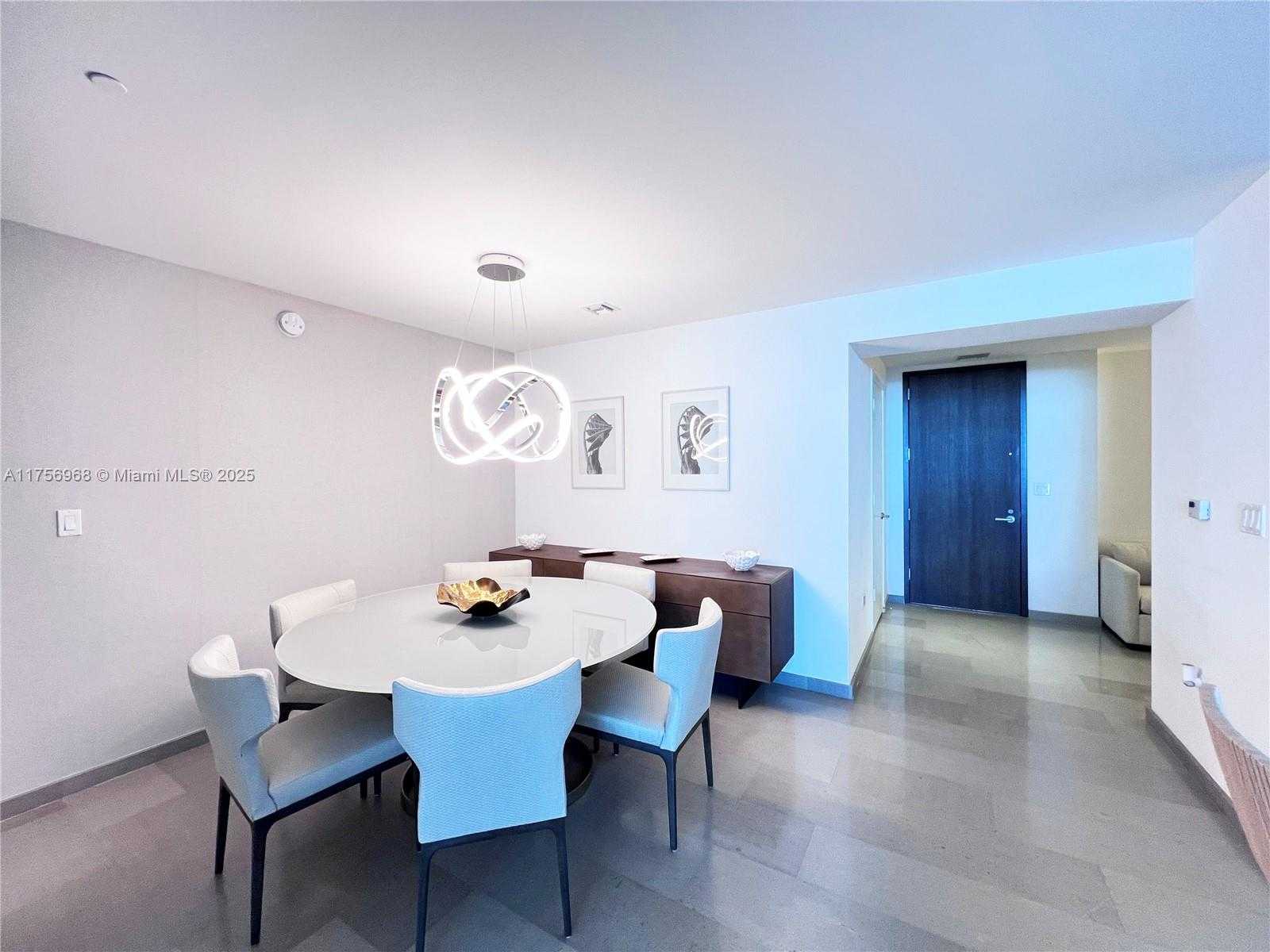 Small Image of 68 SOUTH EAST 6TH ST #1003, Miami Number 6