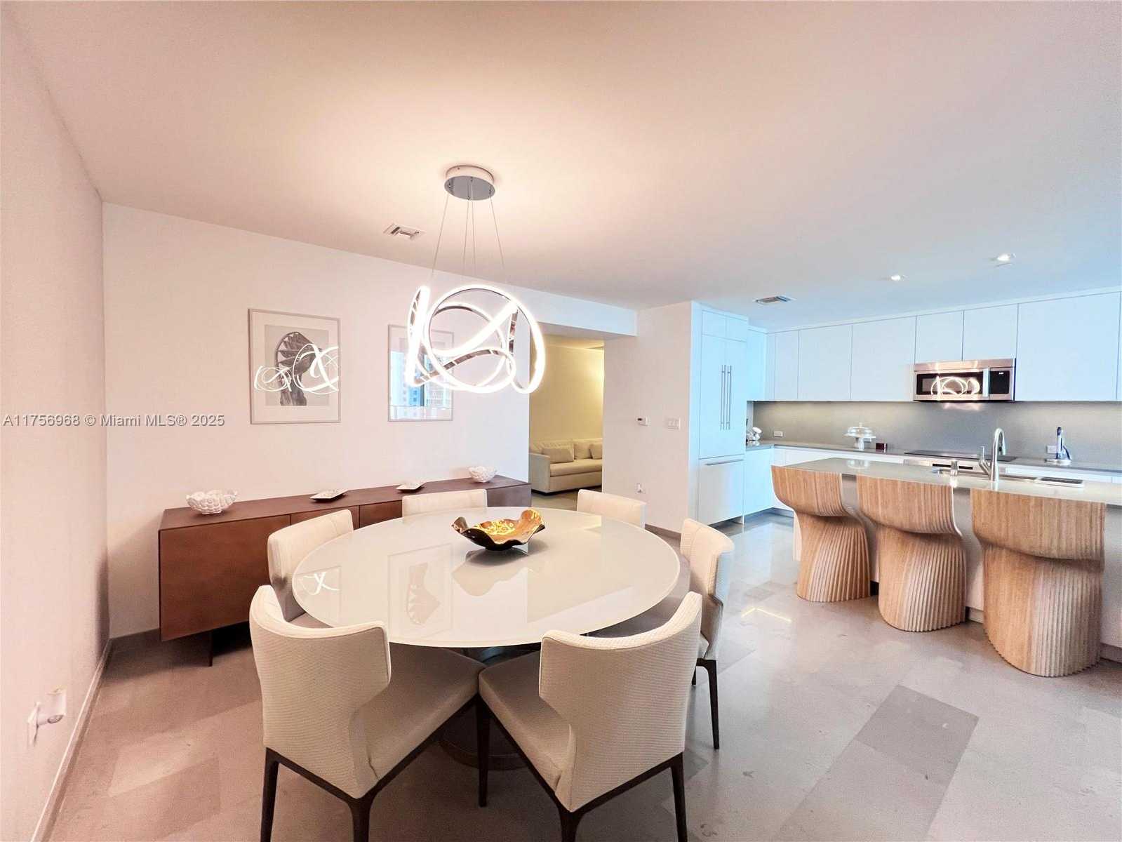 Small Image of 68 SOUTH EAST 6TH ST #1003, Miami Number 7