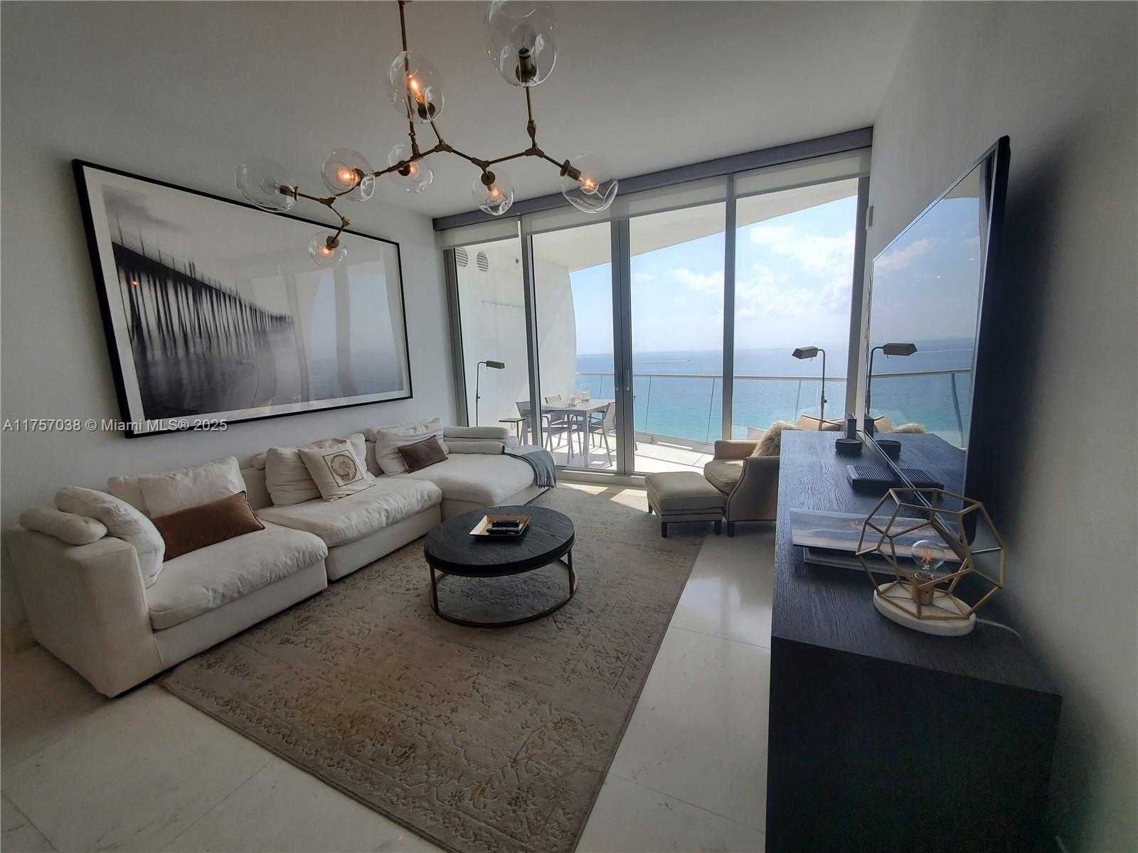 Small Image of 16901 COLLINS AVE #1404, Sunny Isles Beach Number 2