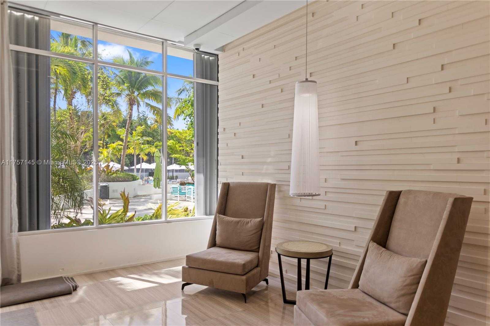 Small Image of 100 BAYVIEW DR #307, Sunny Isles Beach Number 4