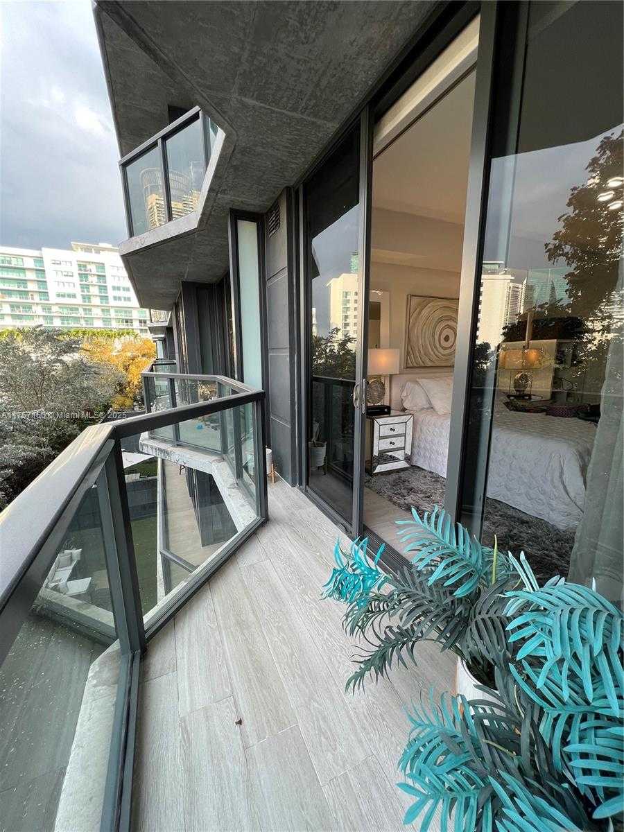Small Image of 201 SOUTH WEST 17TH RD #511, Miami Number 14