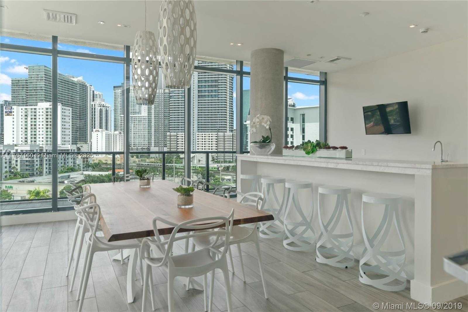 Small Image of 201 SOUTH WEST 17TH RD #511, Miami Number 21