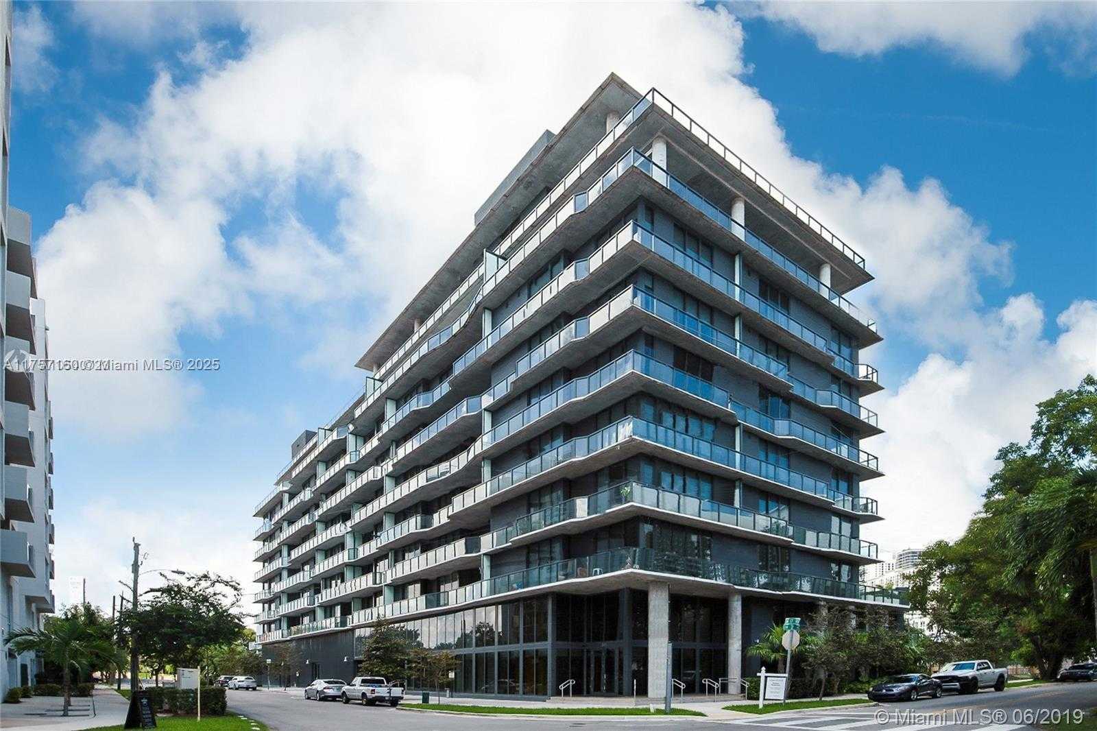 Small Image of 201 SOUTH WEST 17TH RD #511, Miami Number 3