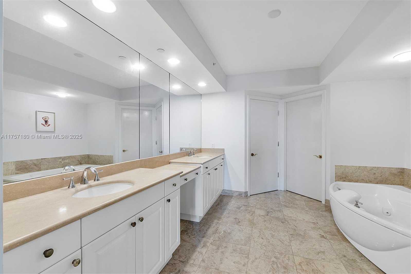 Small Image of 20201 EAST COUNTRY CLUB DR #1808, Aventura Number 15