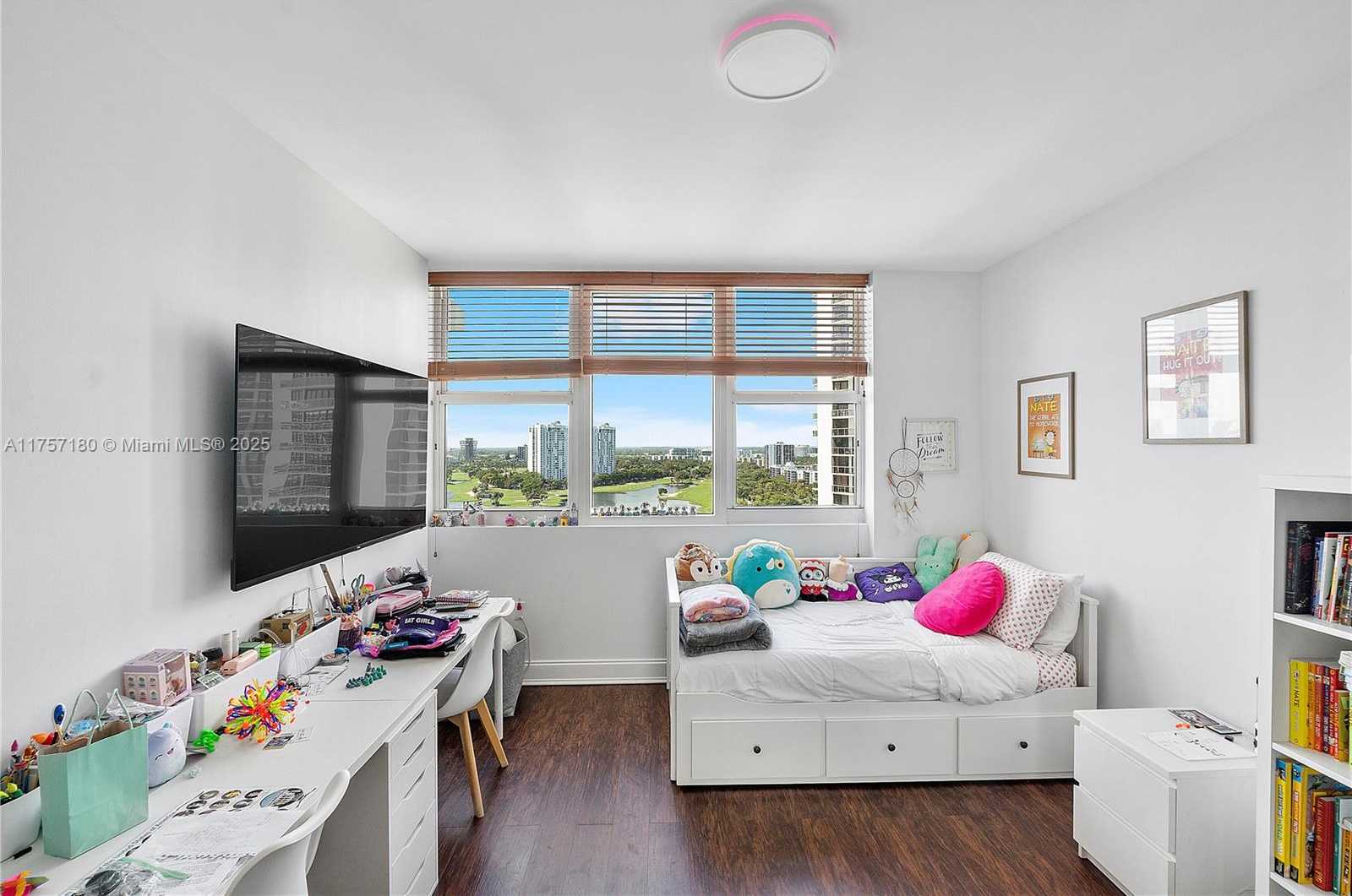 Small Image of 20201 EAST COUNTRY CLUB DR #1808, Aventura Number 21