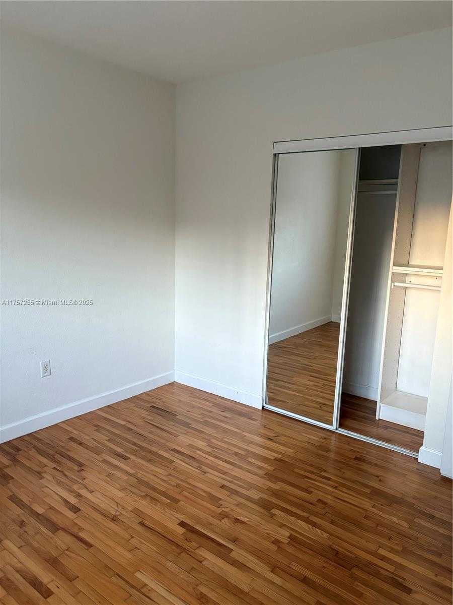 Small Image of 45 ANTILLA AVE #2K, Coral Gables Number 18