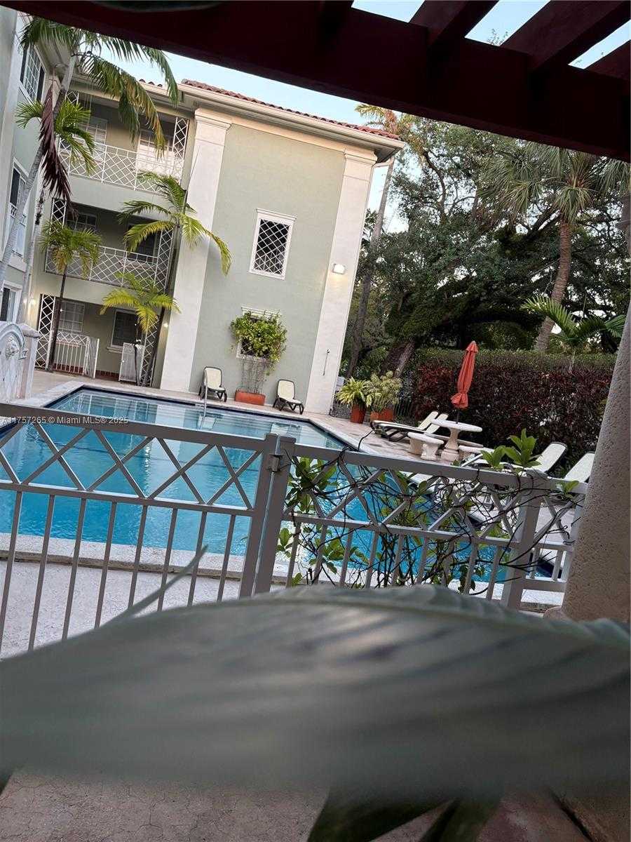 Small Image of 45 ANTILLA AVE #2K, Coral Gables Number 24