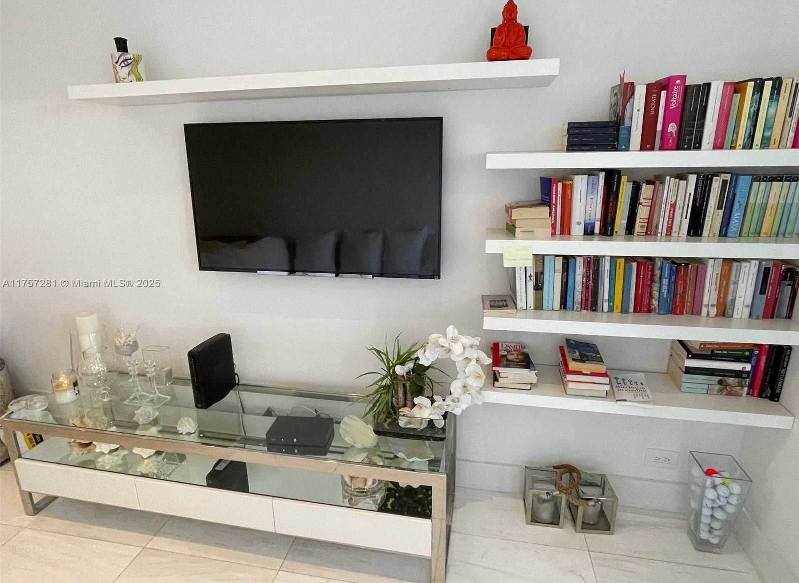 Small Image of 1500 BAY RD #1548S, Miami Beach Number 4