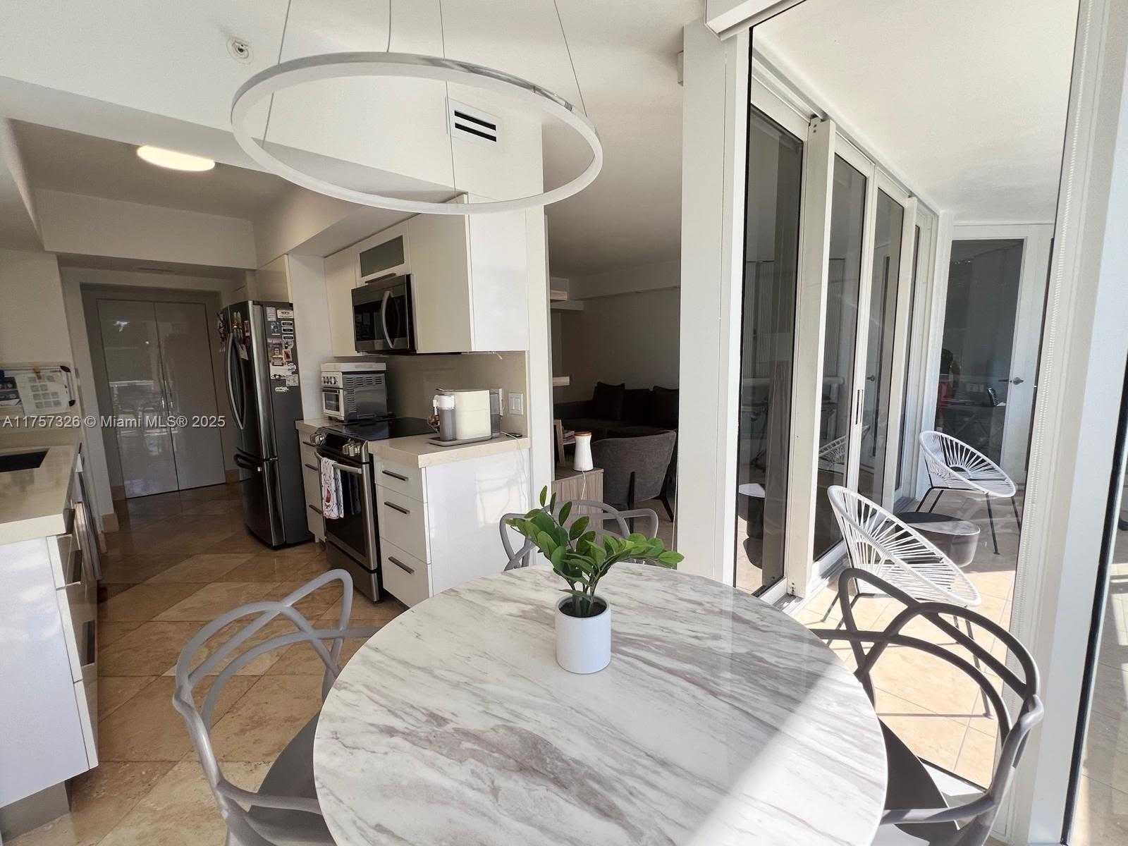 Small Image of 21055 YACHT CLUB DR #510, Aventura Number 15