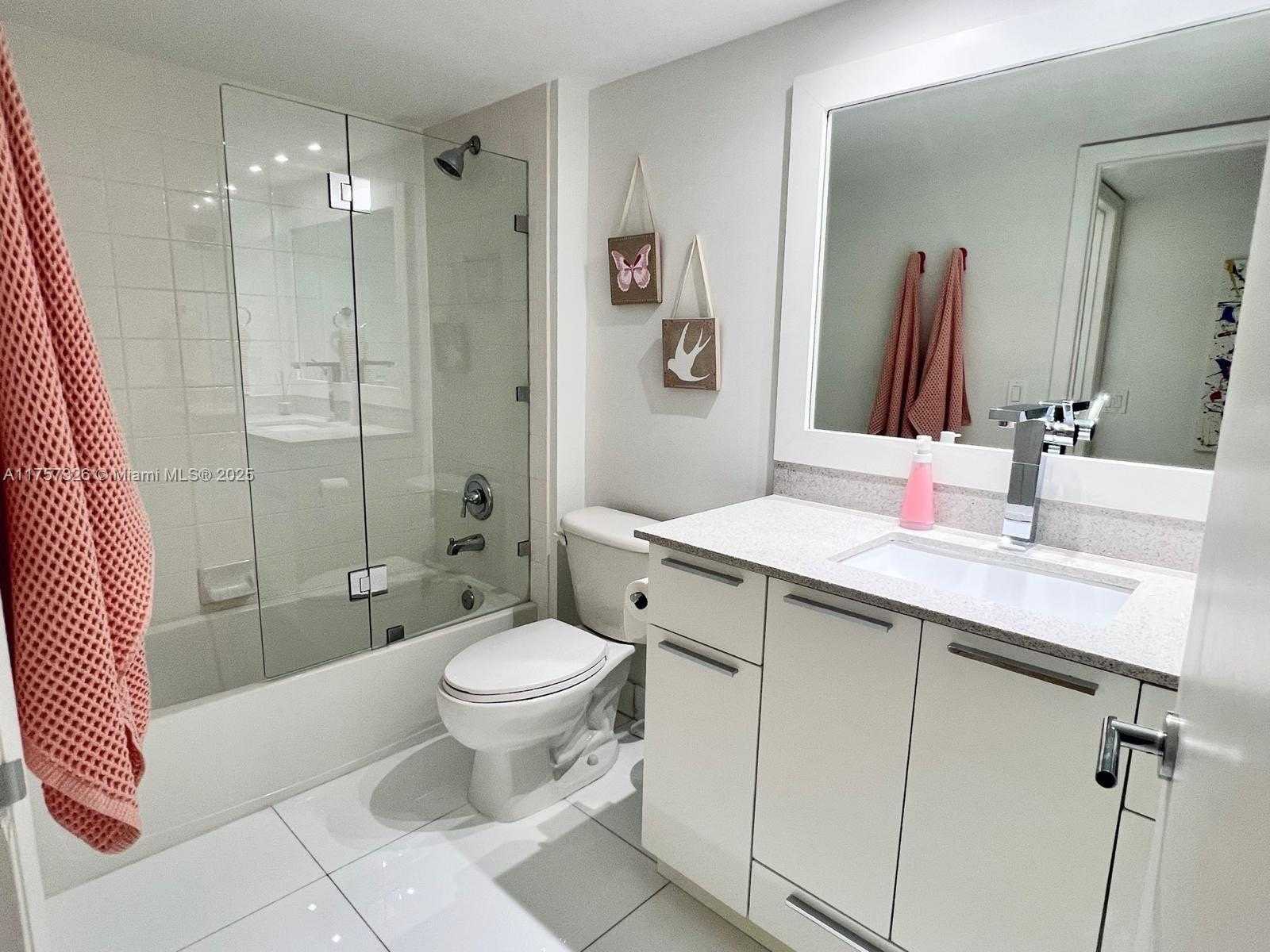 Small Image of 21055 YACHT CLUB DR #510, Aventura Number 9