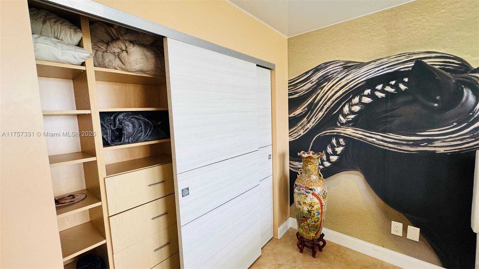 Small Image of 210 174TH ST #810, Sunny Isles Beach Number 29