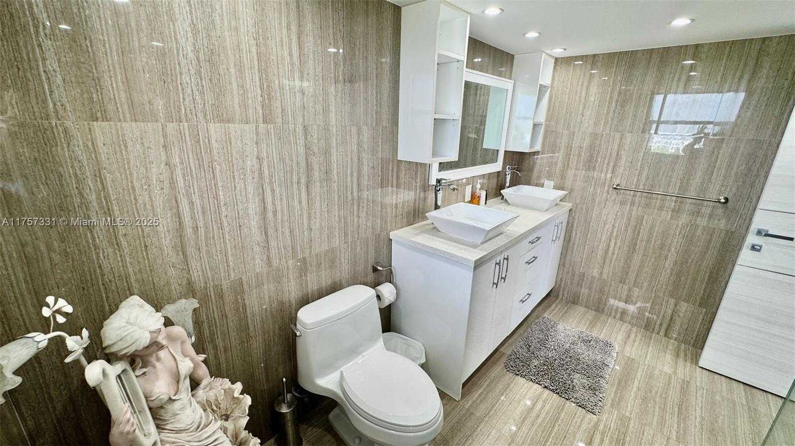 Small Image of 210 174TH ST #810, Sunny Isles Beach Number 43