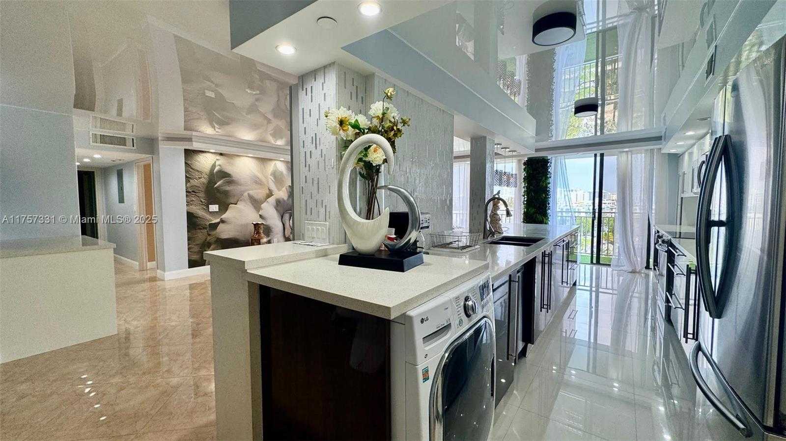 Small Image of 210 174TH ST #810, Sunny Isles Beach Number 6