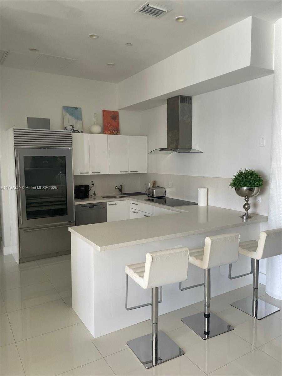 Small Image of 1500 BAY RD #1524S, Miami Beach Number 11