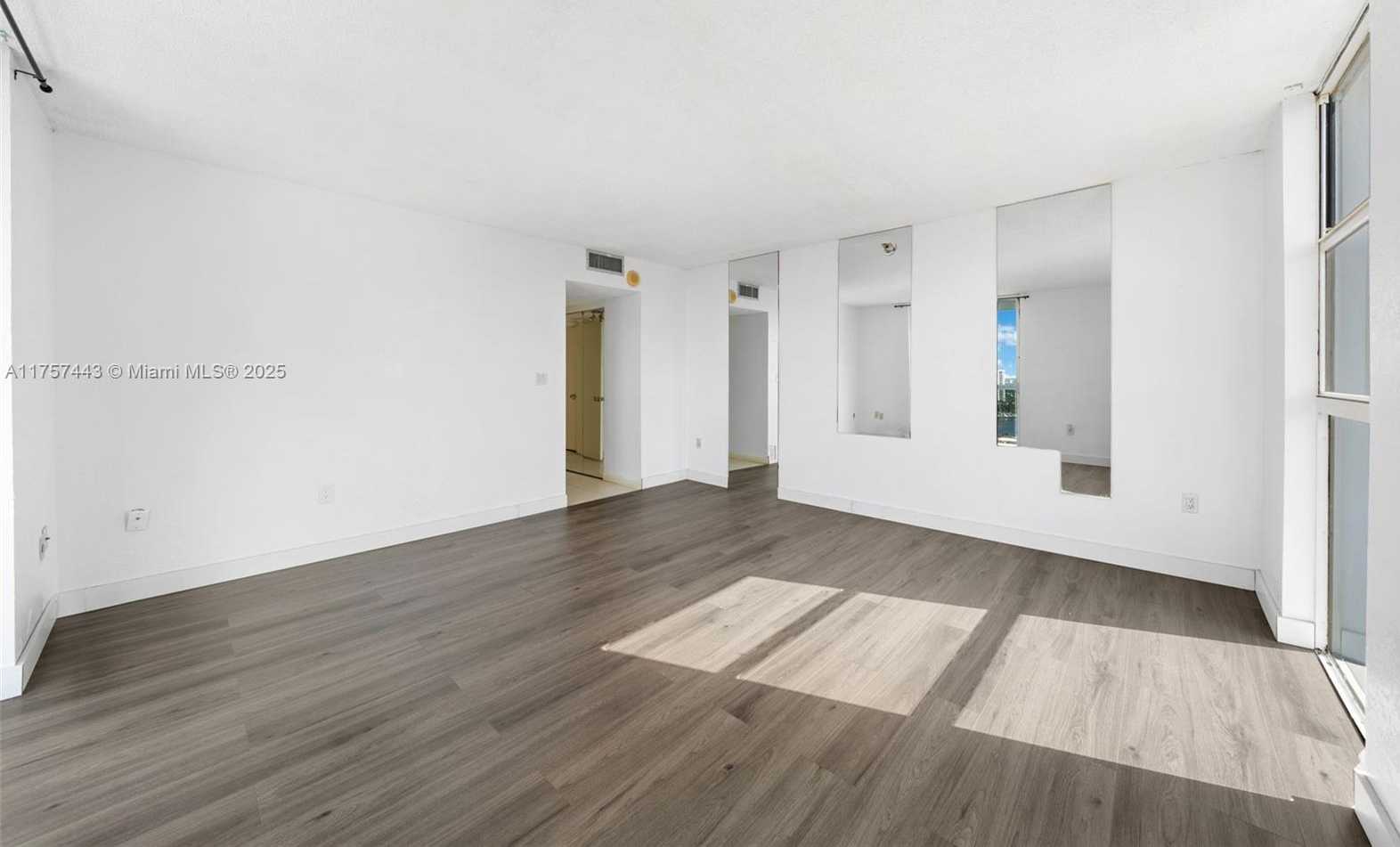 Small Image of 20505 EAST COUNTRY CLUB DR #1938, Aventura Number 18