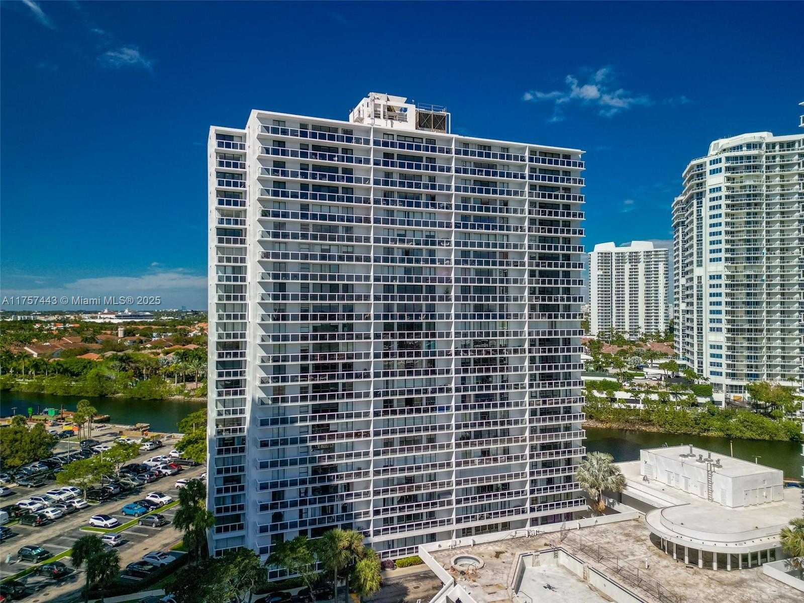 Small Image of 20505 EAST COUNTRY CLUB DR #1938, Aventura Number 28