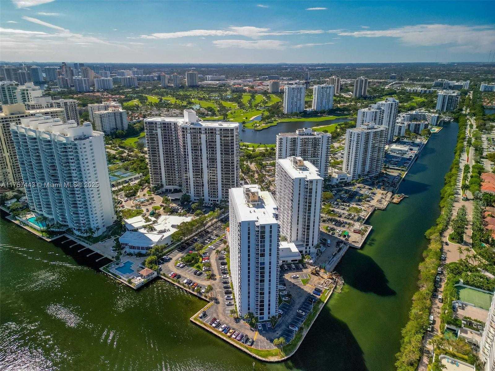 Small Image of 20505 EAST COUNTRY CLUB DR #1938, Aventura Number 34
