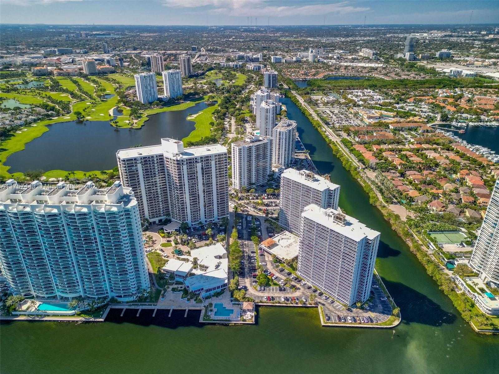 Small Image of 20505 EAST COUNTRY CLUB DR #1938, Aventura Number 37