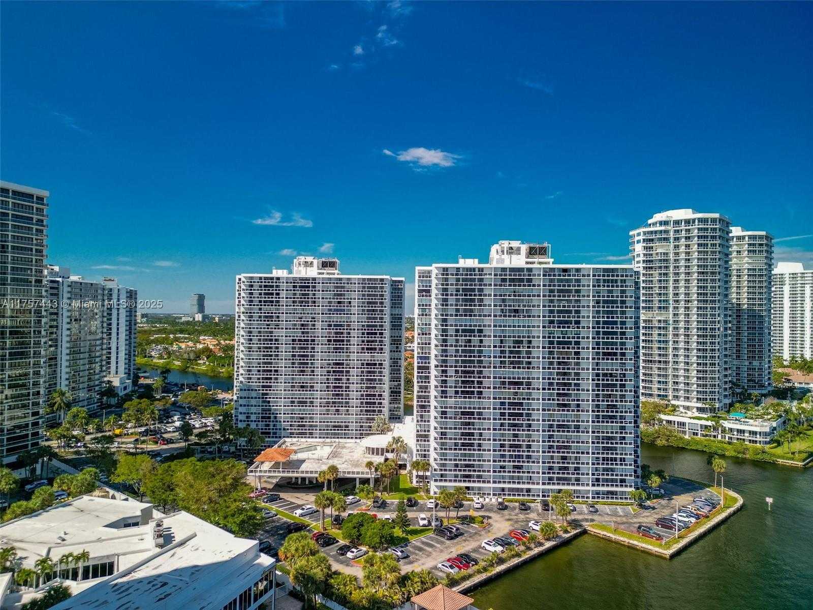 Small Image of 20505 EAST COUNTRY CLUB DR #1938, Aventura Number 39