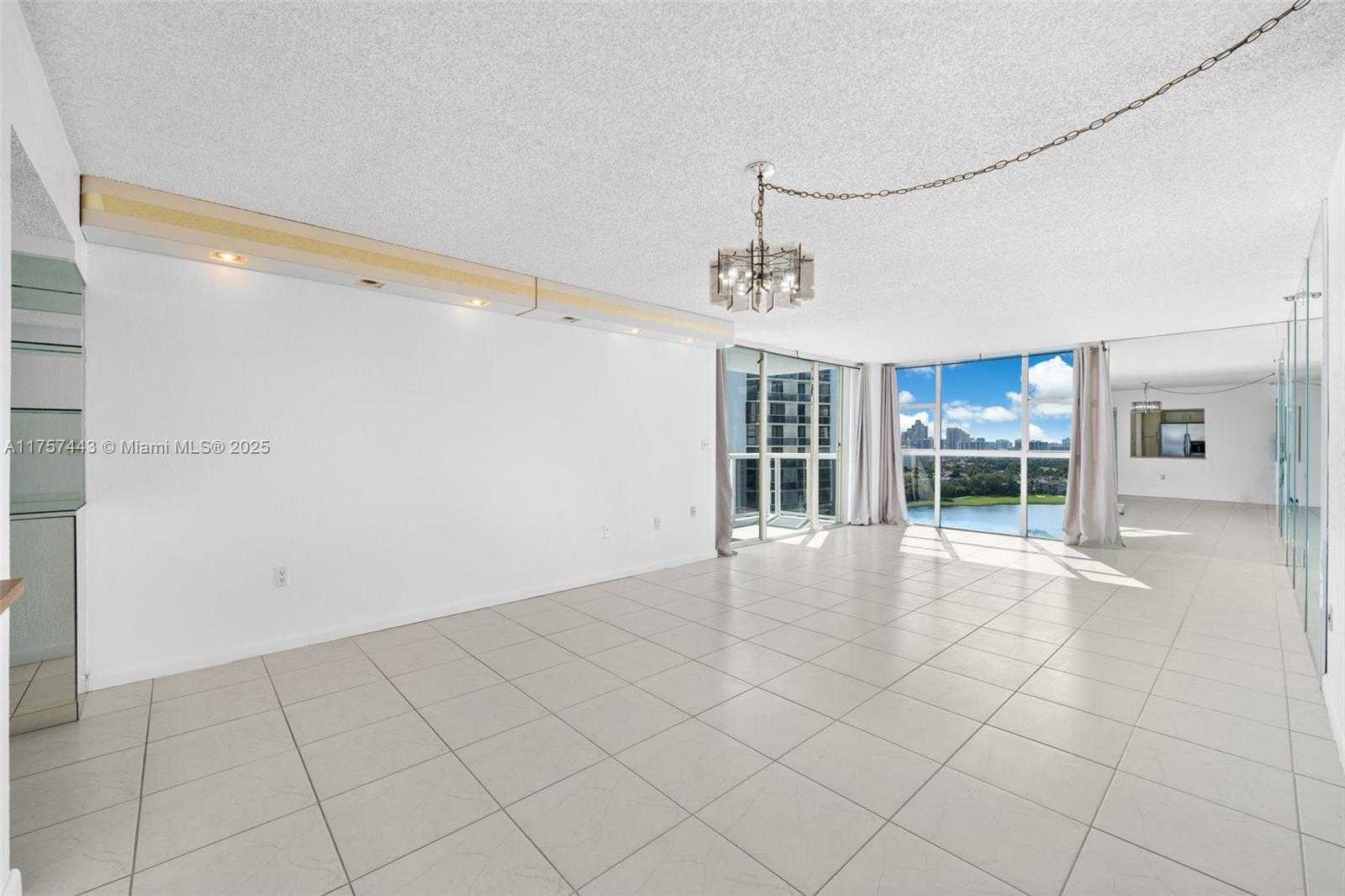 Small Image of 20505 EAST COUNTRY CLUB DR #1938, Aventura Number 8