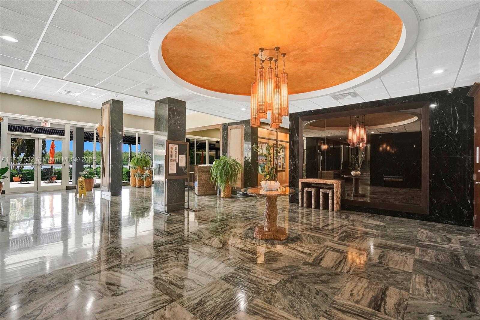 Small Image of 500 BAYVIEW DR #931, Sunny Isles Beach Number 3