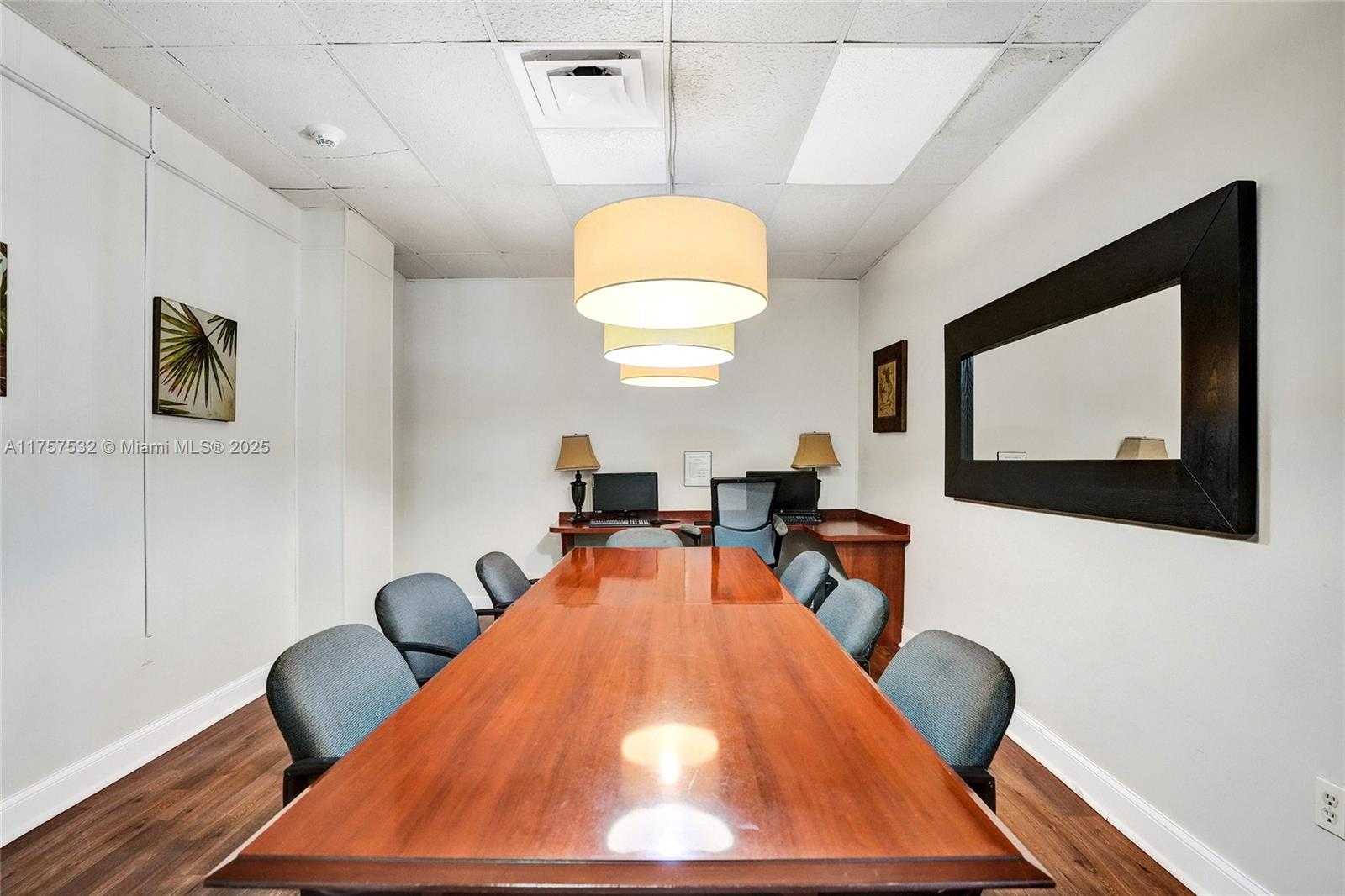 Small Image of 500 BAYVIEW DR #931, Sunny Isles Beach Number 35