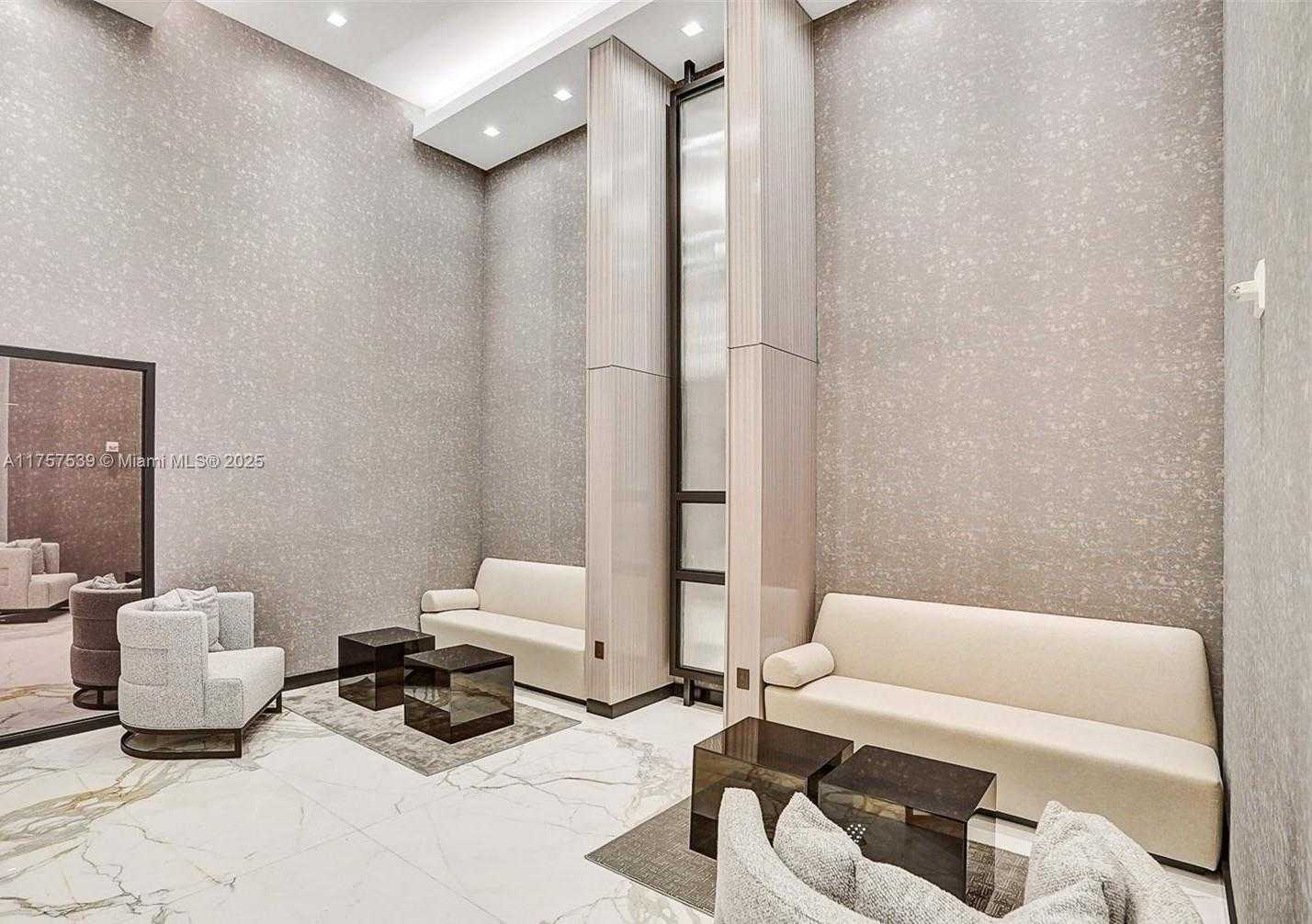Small Image of 19500 TURNBERRY WAY #20F, Aventura Number 17
