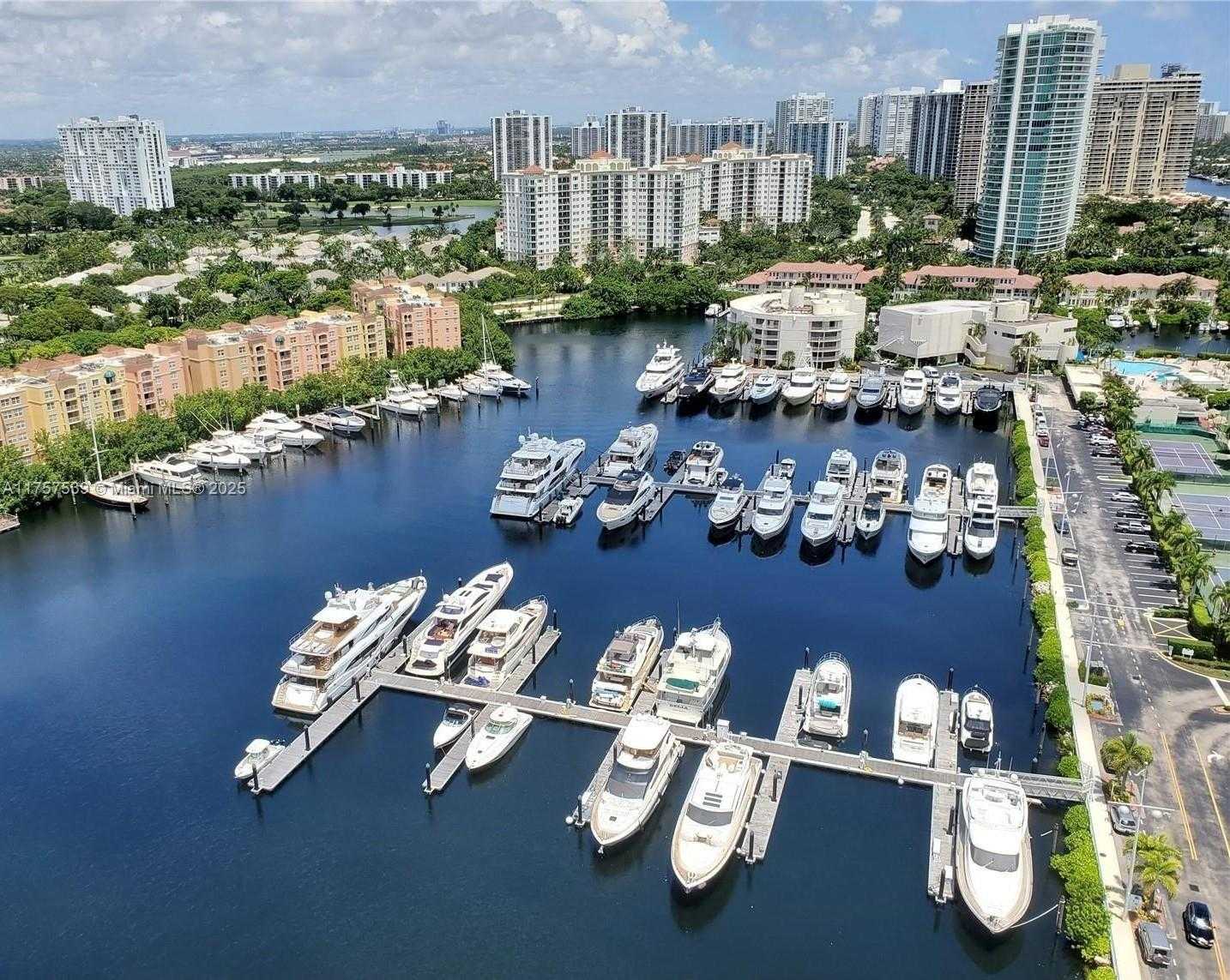 Small Image of 19500 TURNBERRY WAY #20F, Aventura Number 20