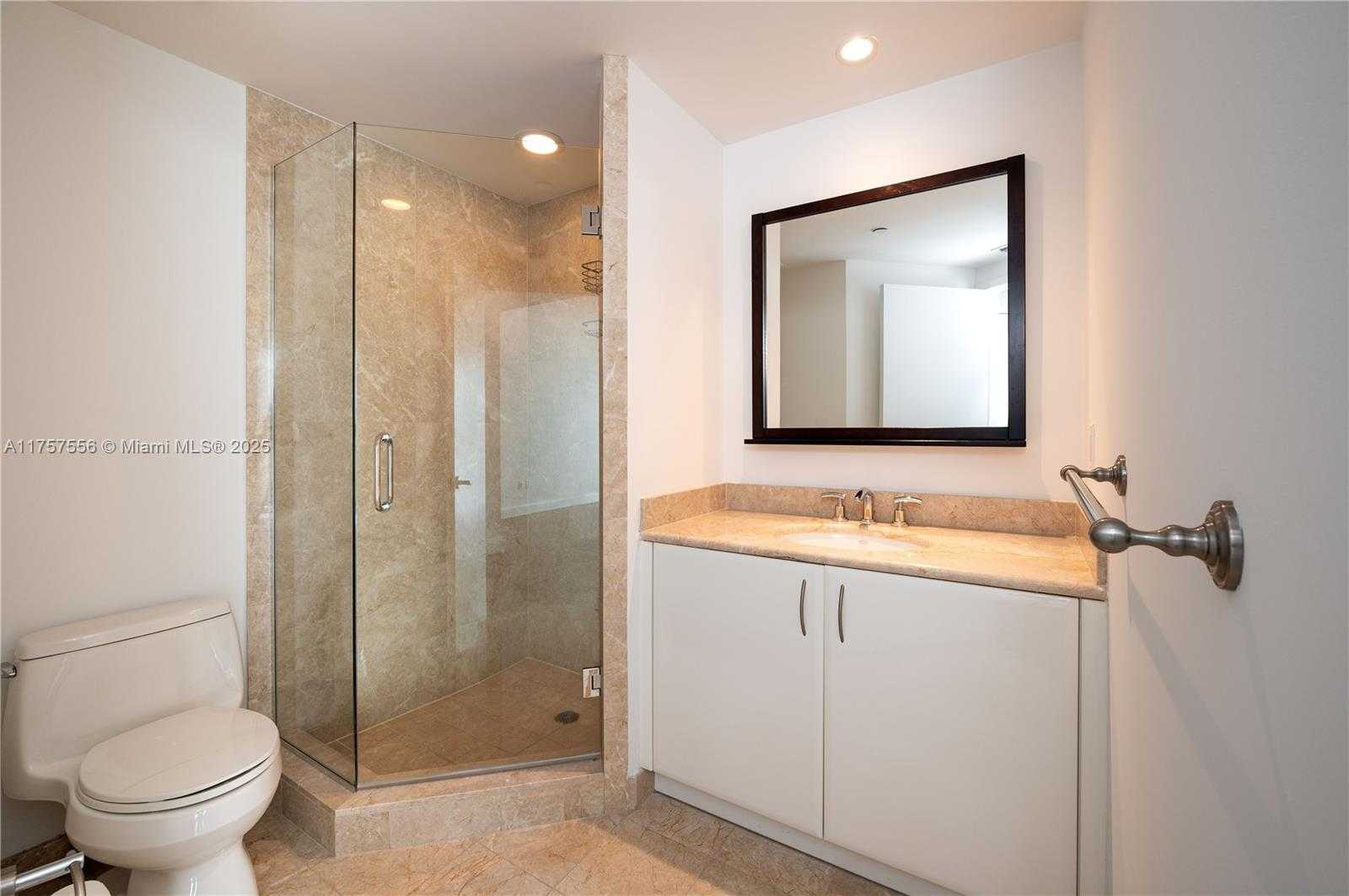 Small Image of 1331 BRICKELL BAY DR #1801, Miami Number 18